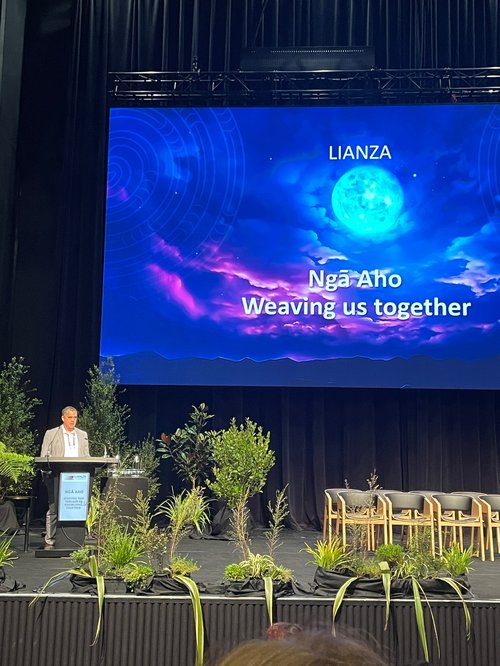 Professor Rangi Mātāmua presents his keynote at LIANZA 2023